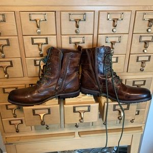 Rockcastle Aston Grey Collection Mens Boots, genuine leather upper, size 11 NWOT